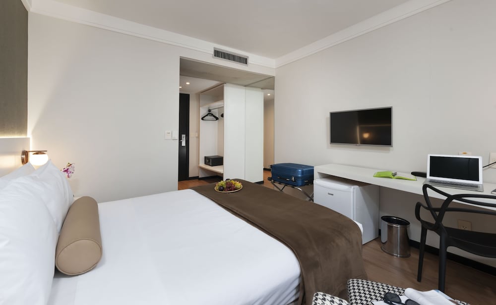 Deluxe Double Room, 1 Double Bed - Photo 4