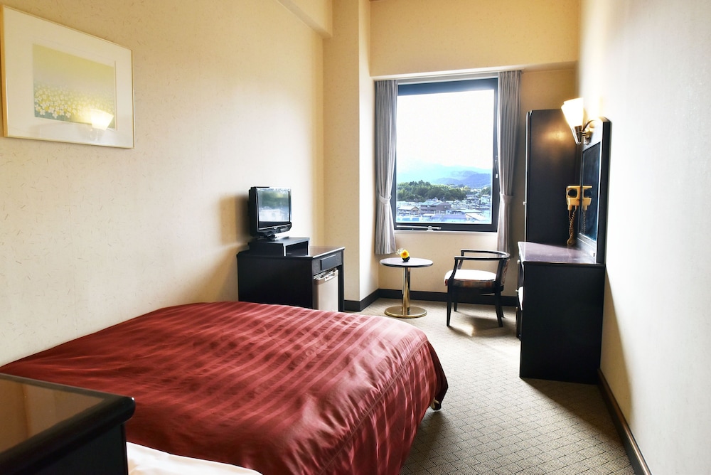 (West Building) Economy Semi Double Room, 1 Semi Double Bed, Non Smoking (18sqm)