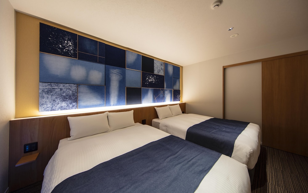 Superior Room, Non Smoking (B) photo 2