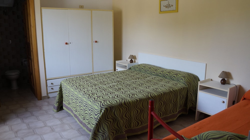 Double Room, Annex Building