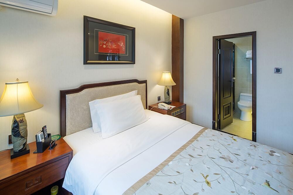 Standard Room photo 2
