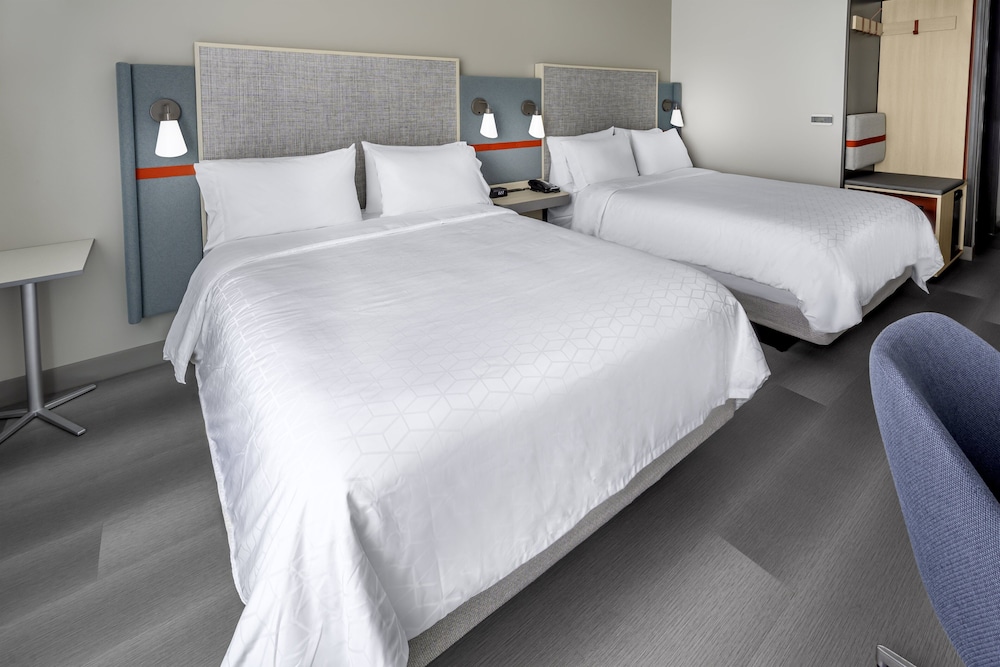 Standard Room, 2 Queen Beds, Accessible (Communications) - Photo 2