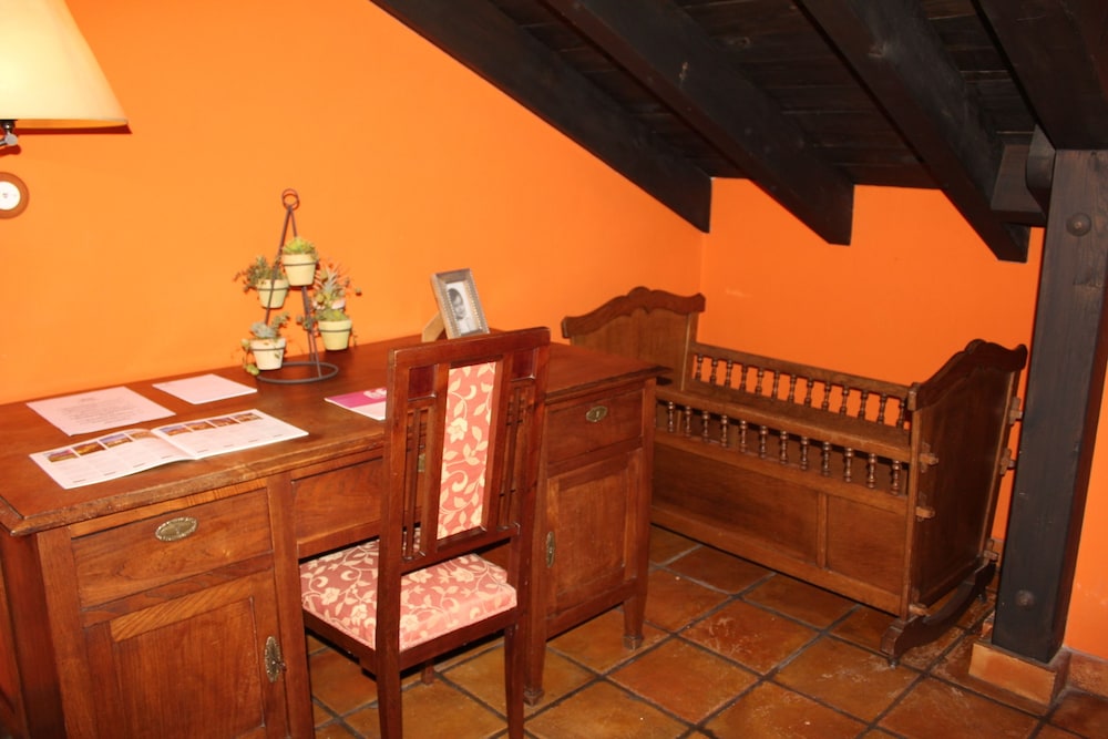 Standard Double or Twin Room - Photo 33