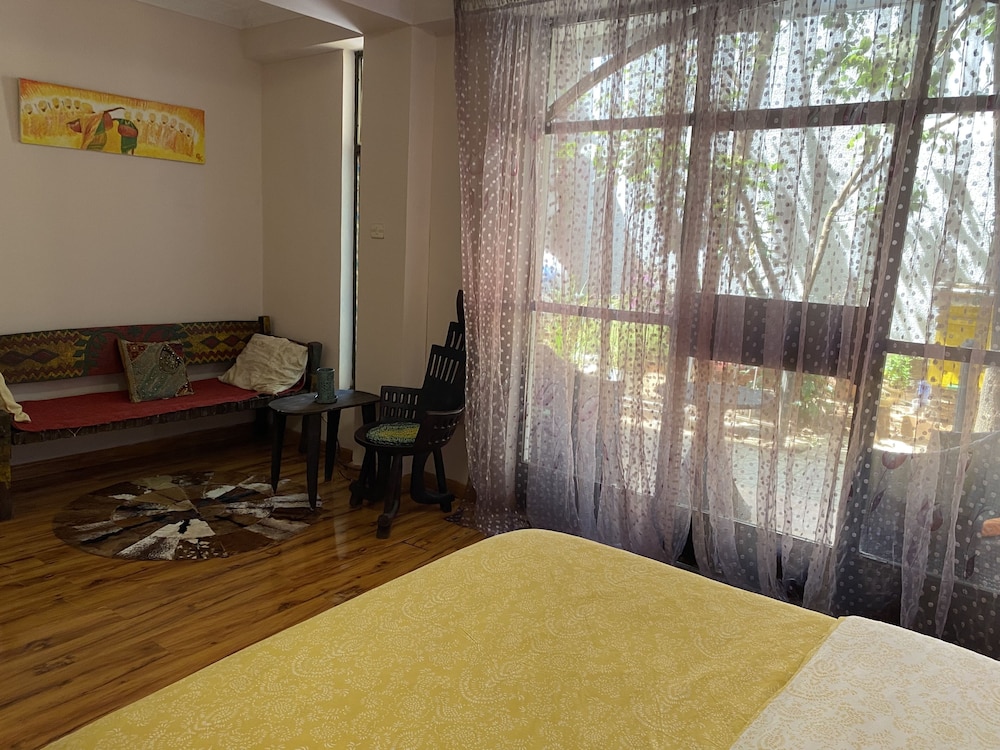 Executive Suite photo 2