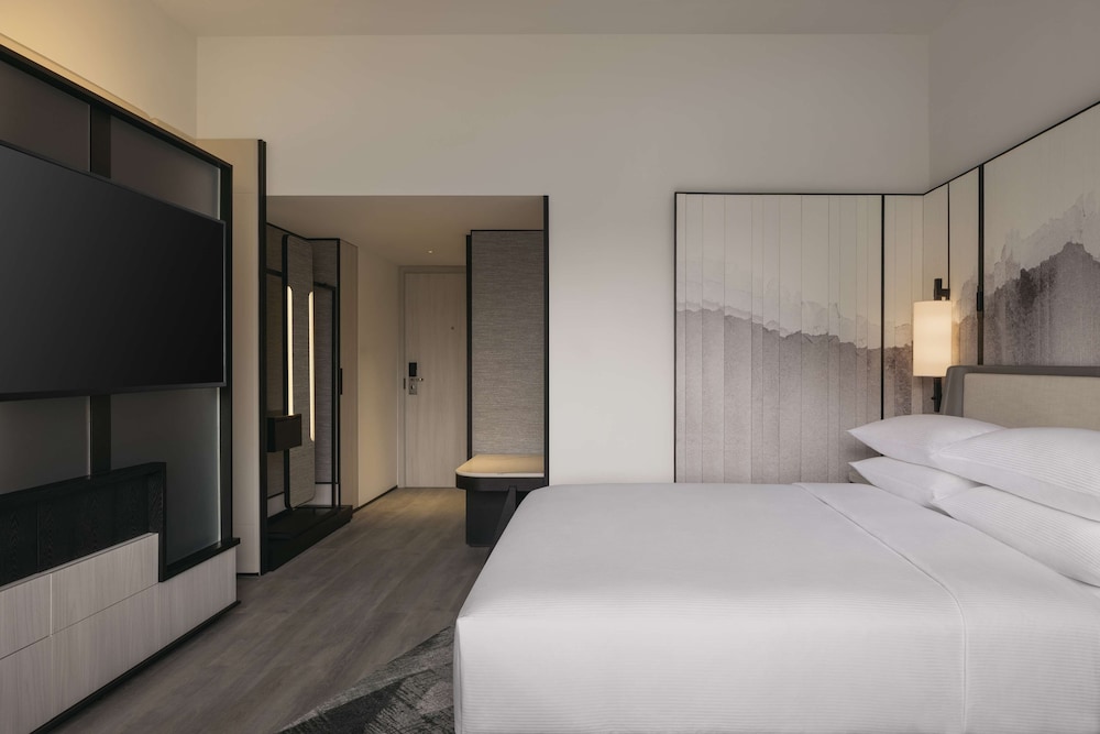 Suite, 2 Bedrooms thumbnail 6