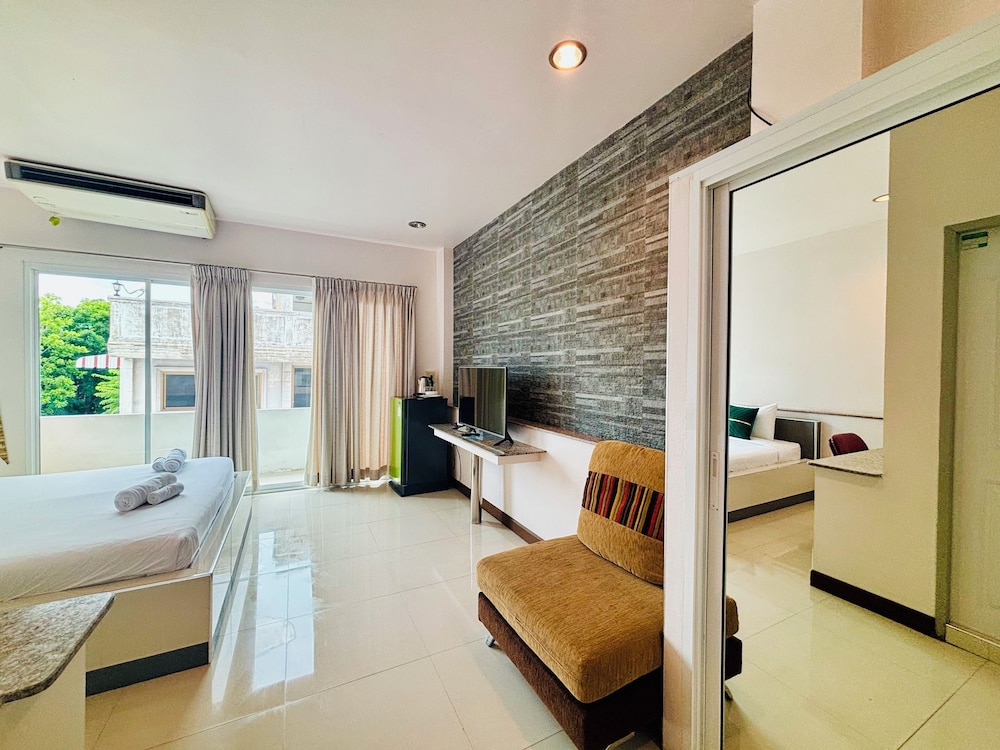Family Double Room, City View photo 1