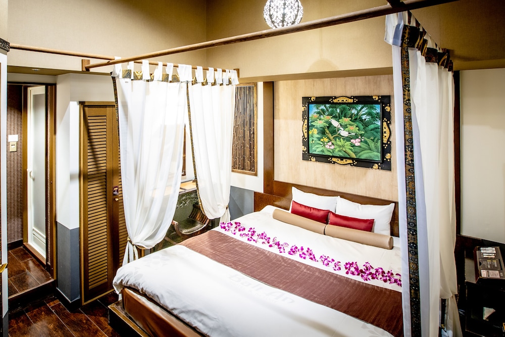 Economy Double Room photo 1