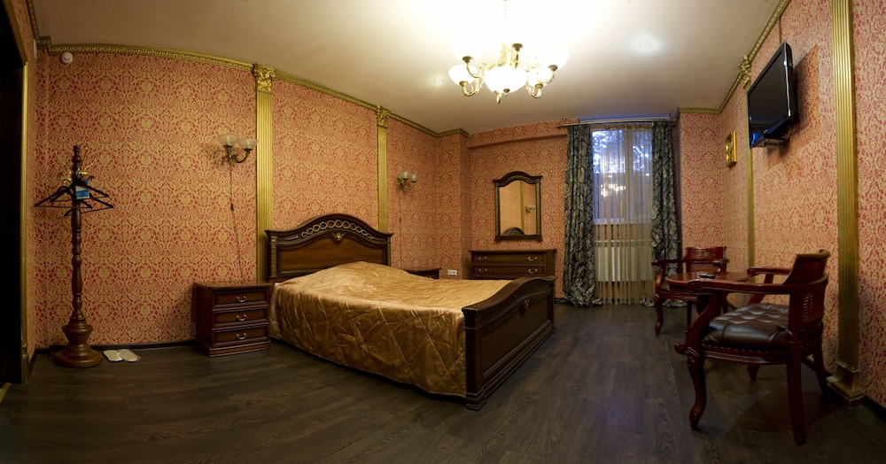 Family Double Room, 1 Queen Bed, Accessible photo 1