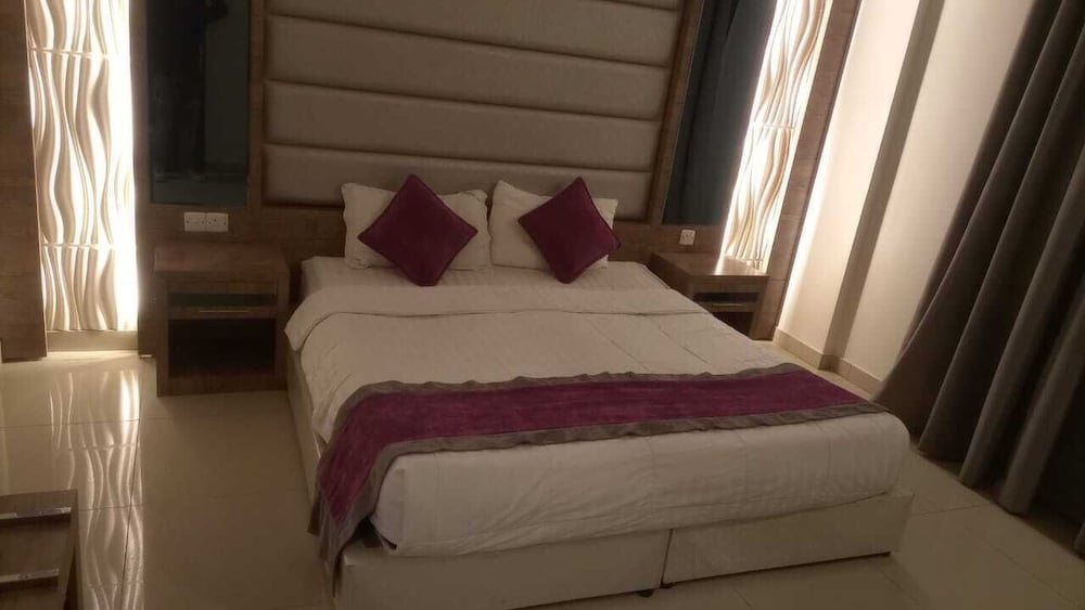 Basic Single Room