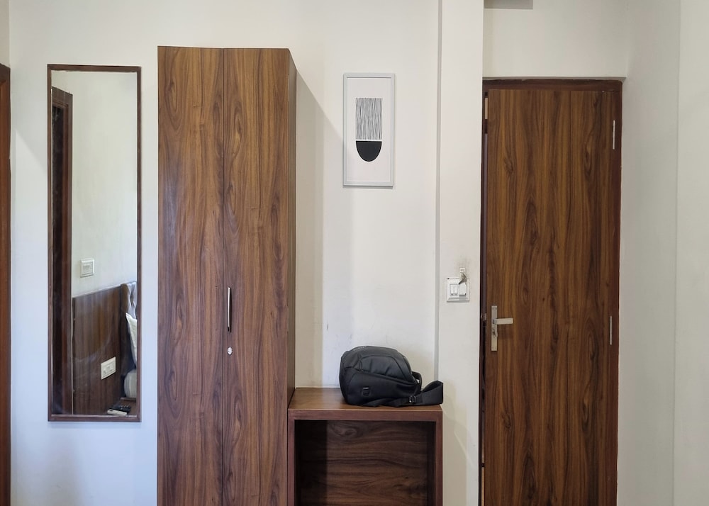 Deluxe Room - Photo 6