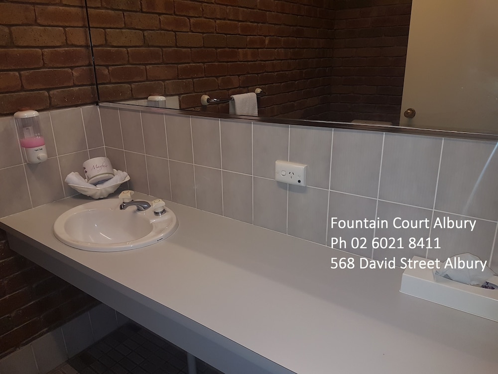 Standard Room, Non Smoking (Spa Suite) photo 2