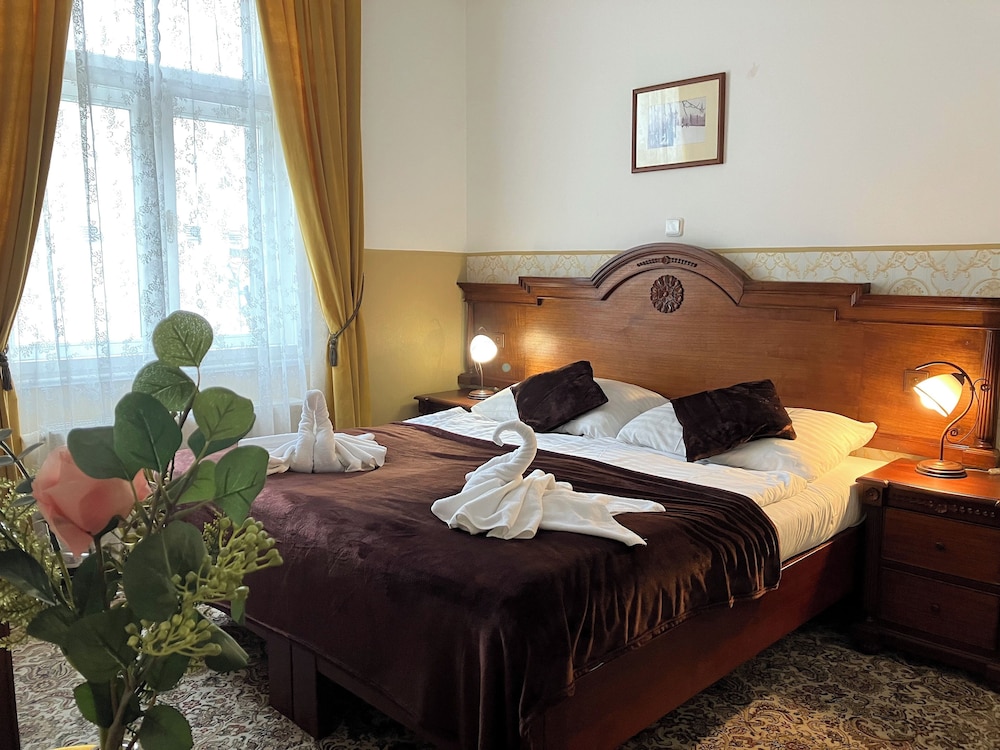 Classic Double or Twin Room, 1 Bedroom