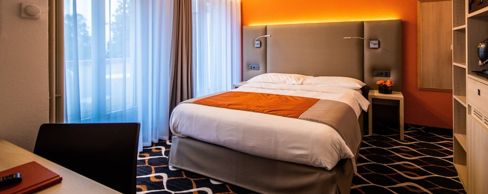 Superior Double or Twin Room - Photo 5