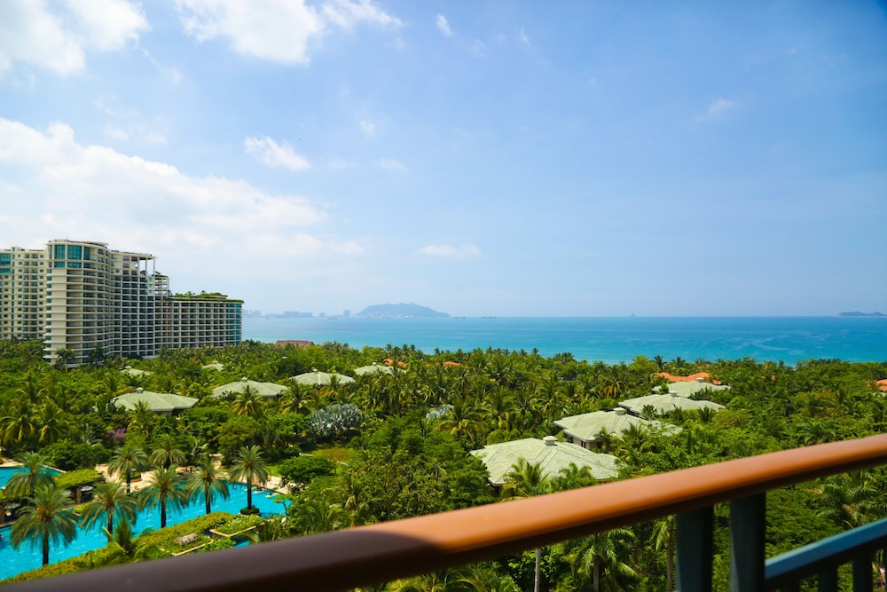 Grand Seaview Twin Beds Smoking Room