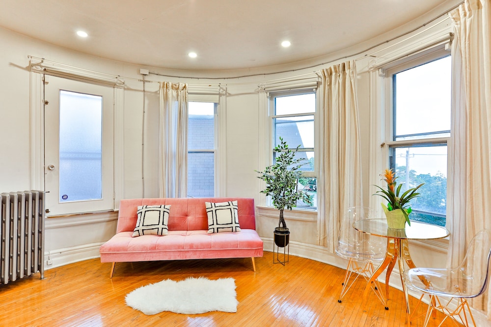 Superior Studio Suite photo 2