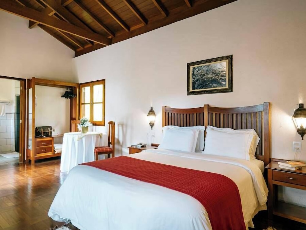 Deluxe Chalet photo 2