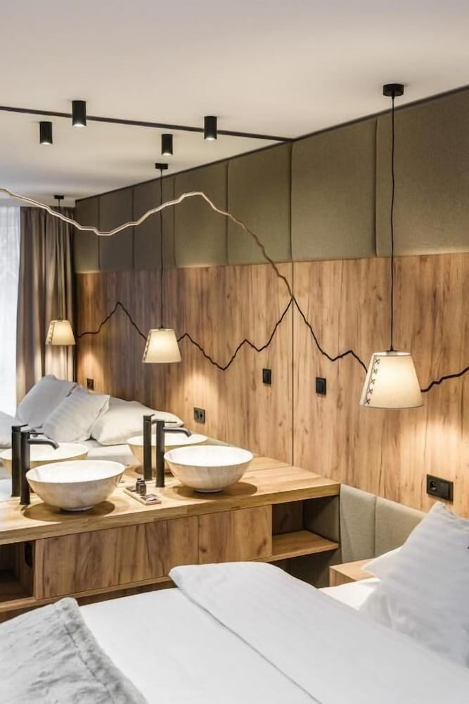 Superior Double or Twin Room photo 2