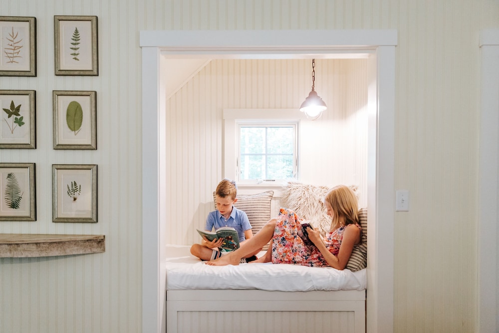 Cottage Single Story King
