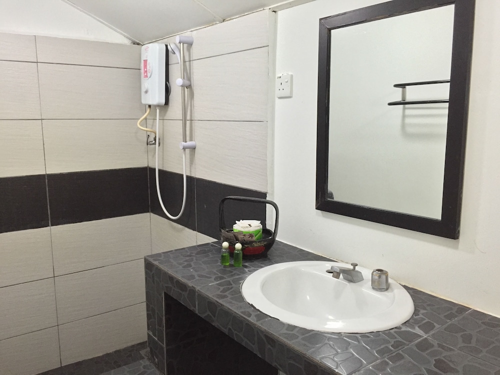 Family Room (Casuarina Junior) photo 2