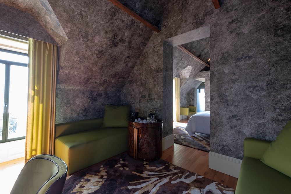 Manor House Ocean Front Suite
