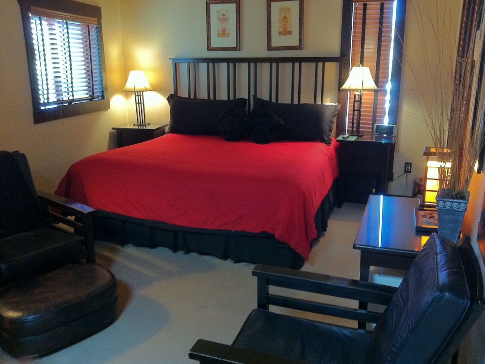 Superior Double Room, Ensuite (Moon Flower King Room) photo 2