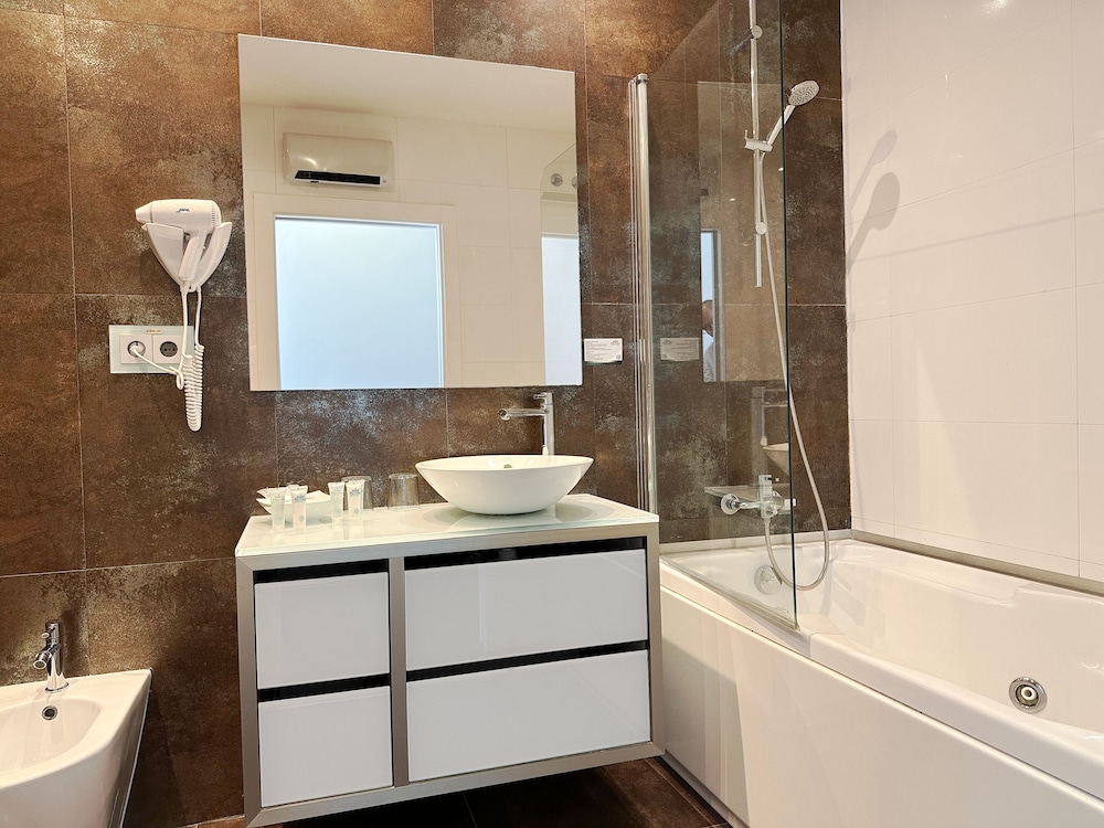 Junior Suite, Sea View - Photo 7