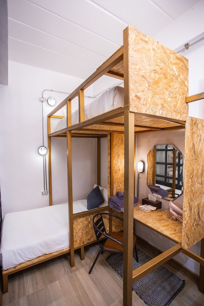 Family Quadruple Room, 1 Bedroom, Non Smoking, Ensuite photo 2