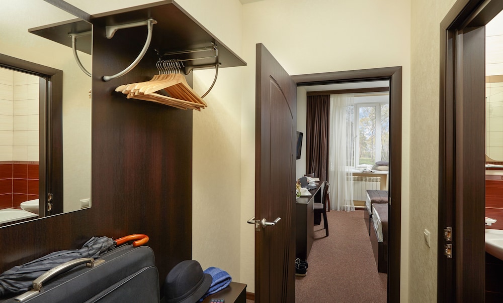 Superior Standard Room First Class photo 3