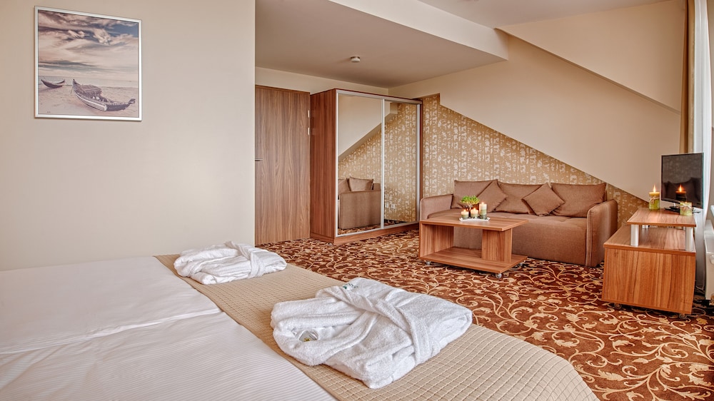 Junior Room