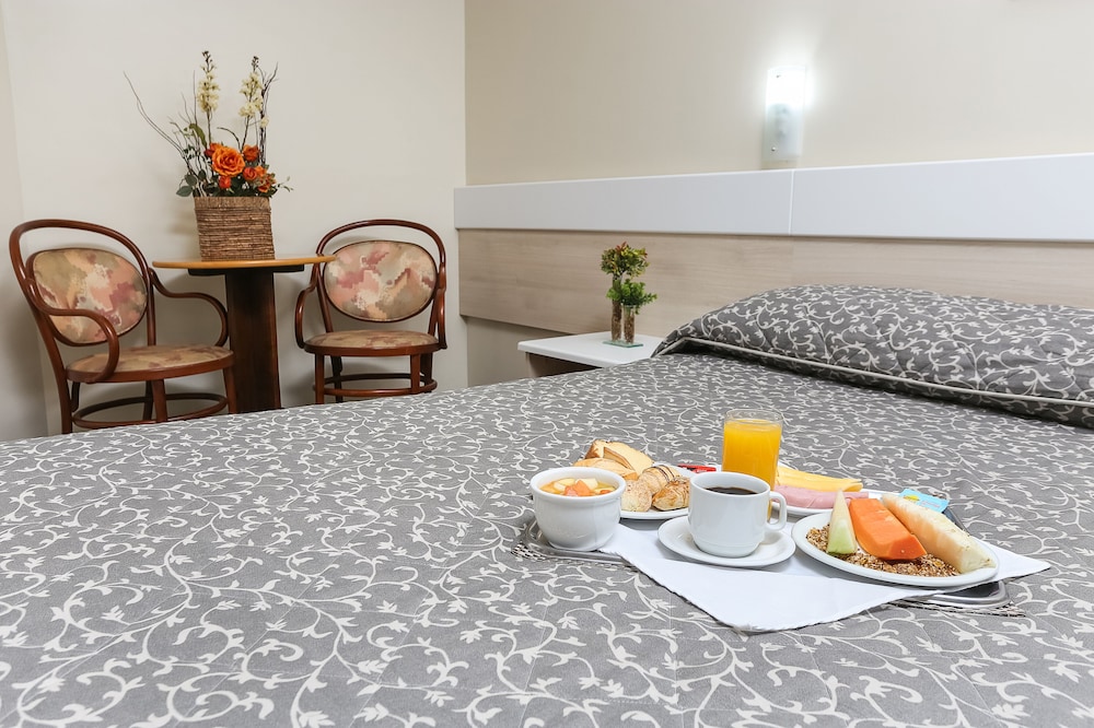 Deluxe Room, 1 Double Bed photo 3