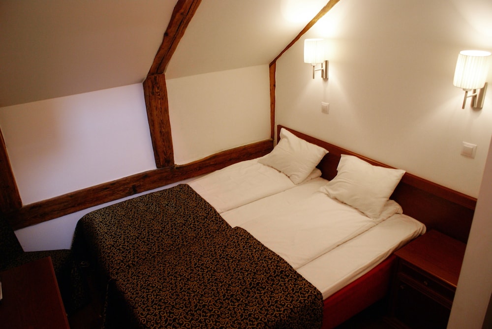 Standard Double or Twin Room photo 3