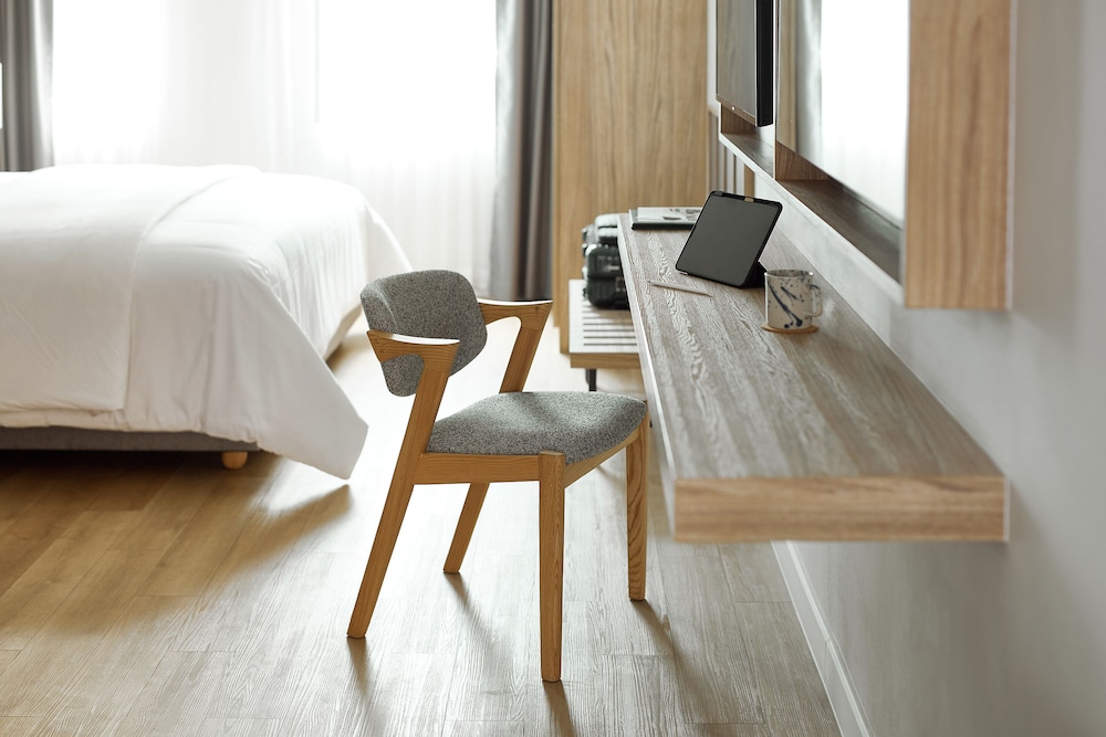 Deluxe Double or Twin Room photo 2