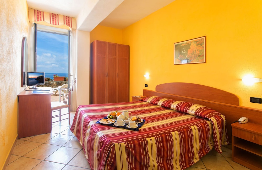 Comfort Triple Room - Photo 3