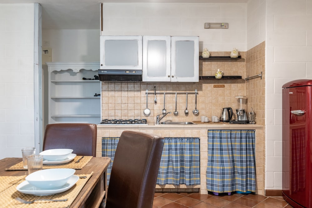 Apartment, 2 Bedrooms, Annex Building photo 3