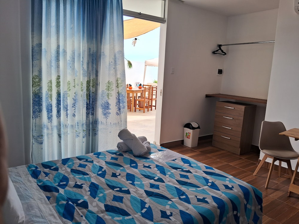 Family Room, 1 Bedroom, Mobility Accessible, Ensuite photo 3