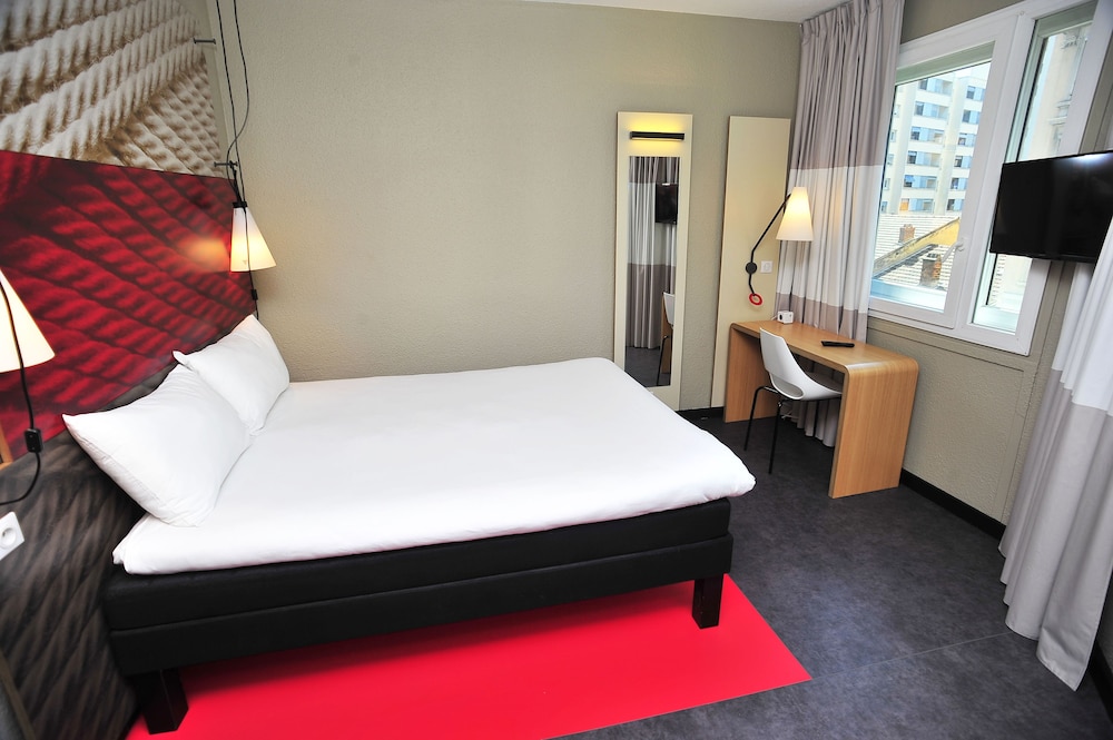 Comfort Room - Photo 6