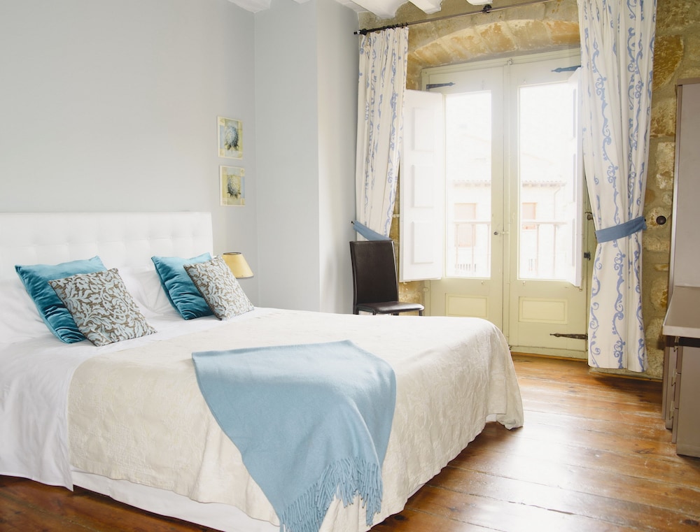 Room (Special)