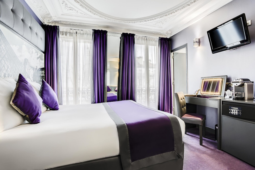 Superior Room, 1 King Bed, Non Smoking (Twin bed on request)