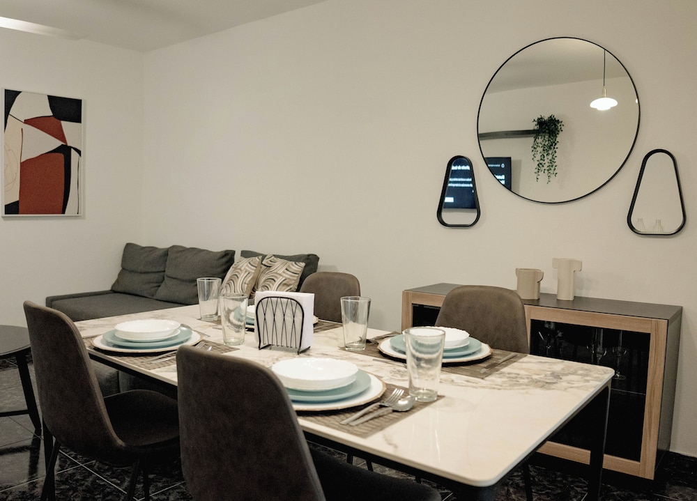Apartment, Mountain View (H1-1) photo 2