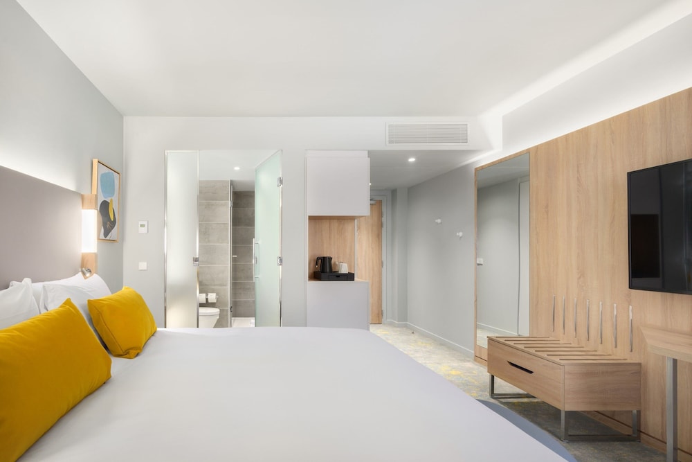 Deluxe Room, 2 Twin Beds