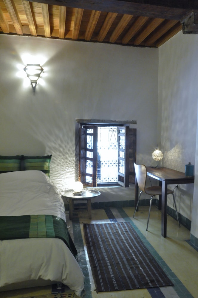 Superior Suite, 1 Bedroom (Batoul) photo 2