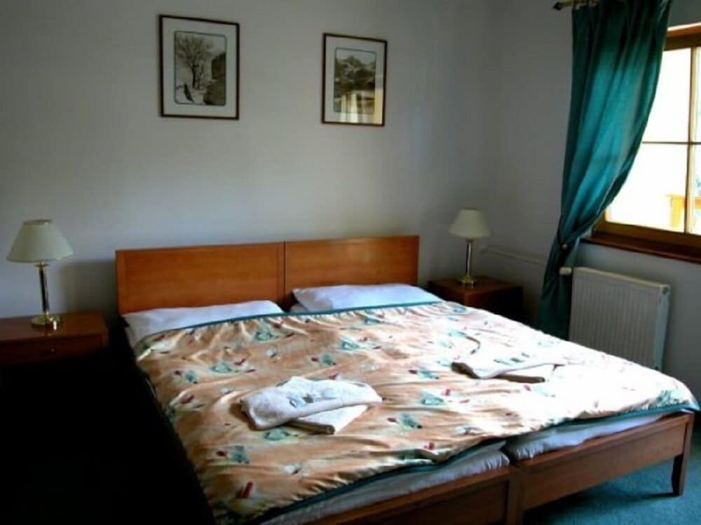 Design Double Room, Hill View photo 3