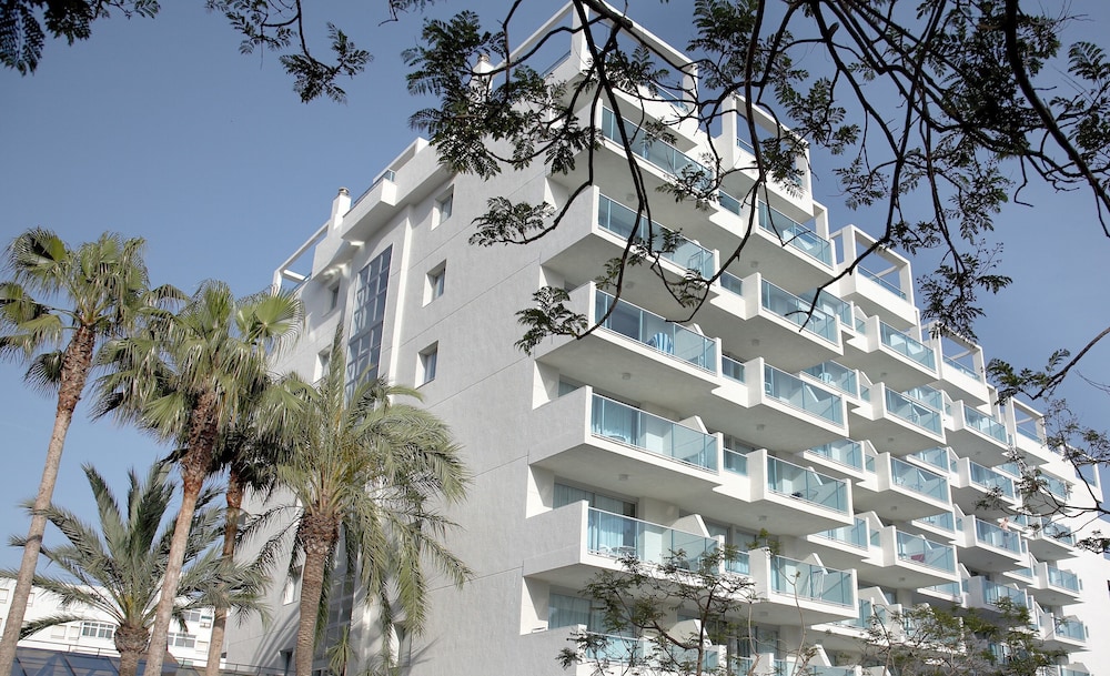 Suite Mediterranea with Terrace (Promo Spa Access) - Photo 9