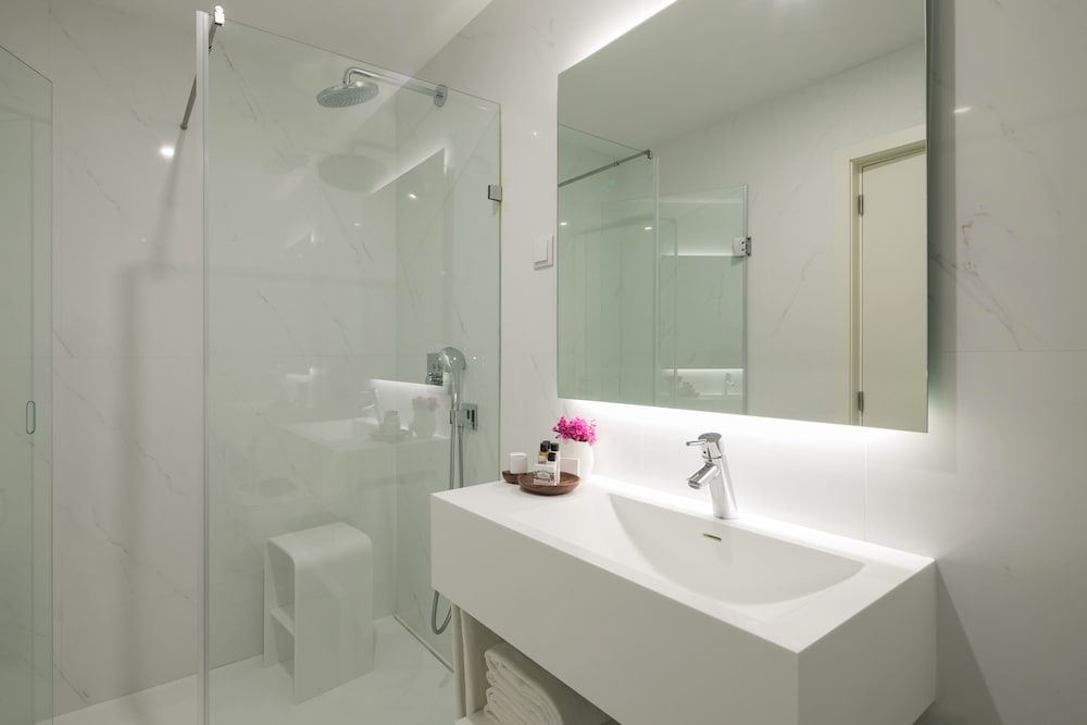 Junior Suite, Patio - Photo 11