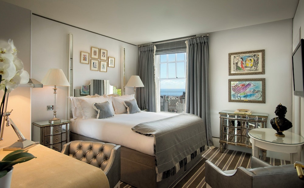 Deluxe Room, 1 King Bed, Bay View photo 1