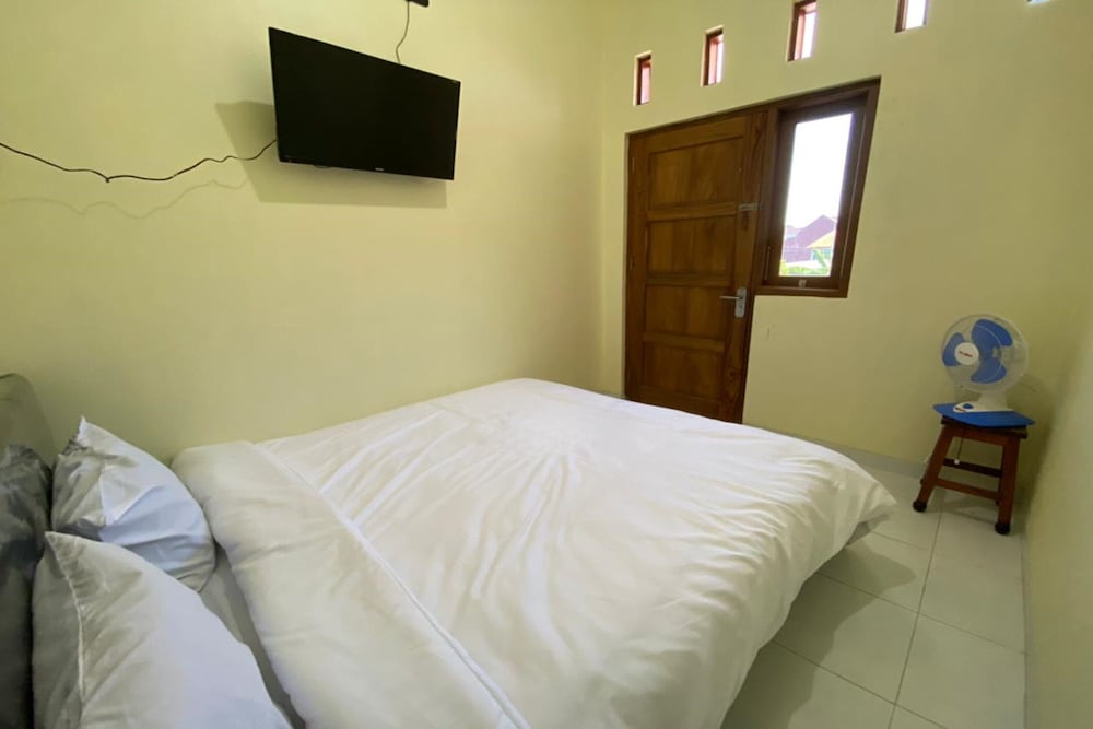 Economy Double Room photo 3