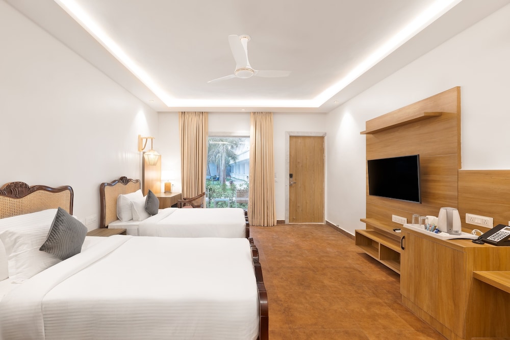 Executive Twin Room, Pool View