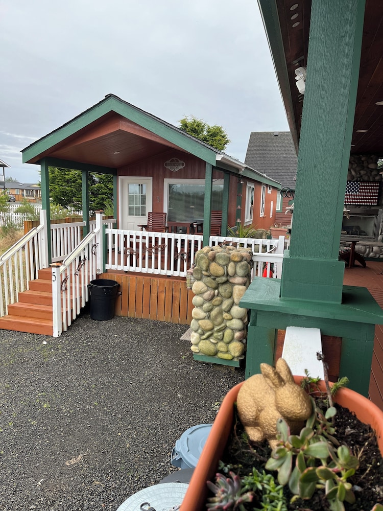 Deluxe Cabin