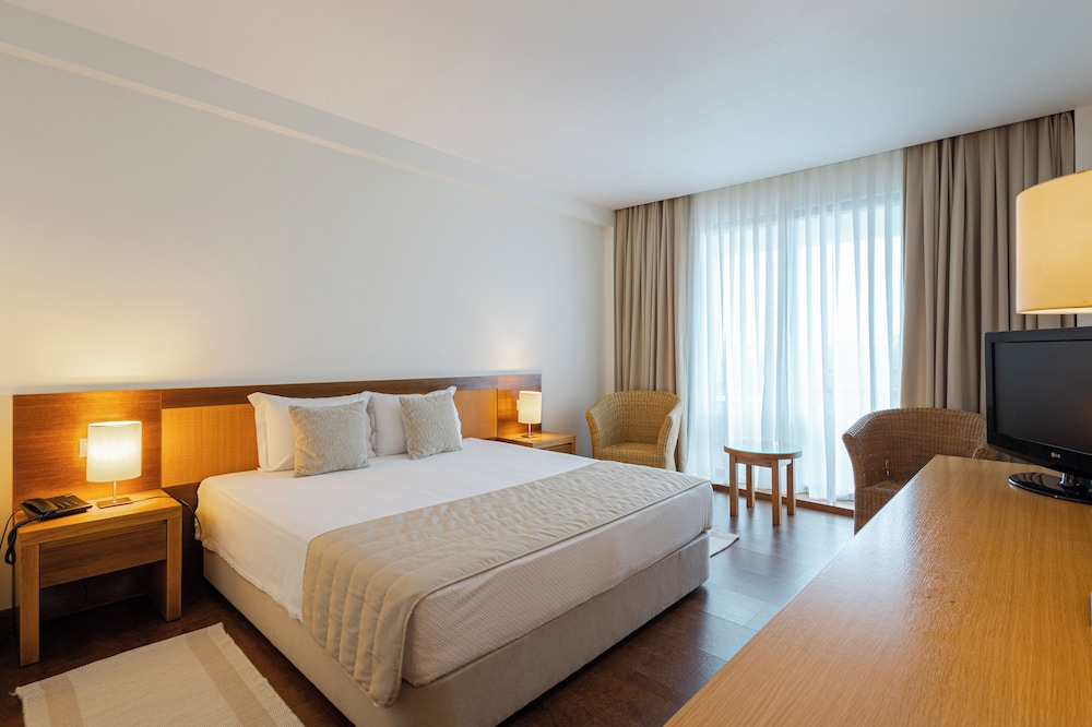 Superior Double or Twin Room, City View photo 1