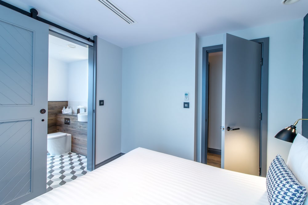 Suite, 1 Double Bed (2 Bedrooms) photo 3